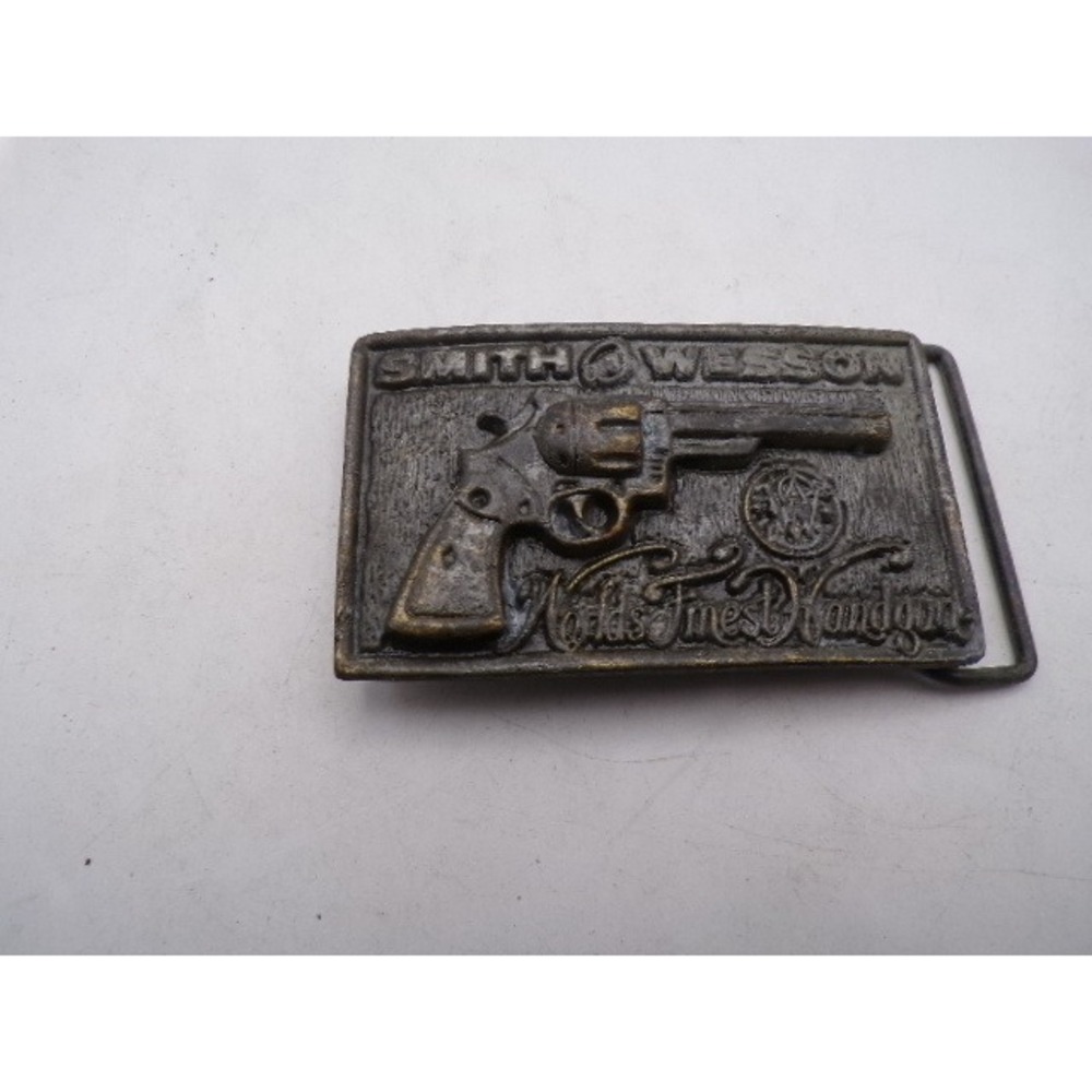 Vintage Smith & Wesson Revolver Belt Buckle Worlds Finest Handguns Bronze Tone